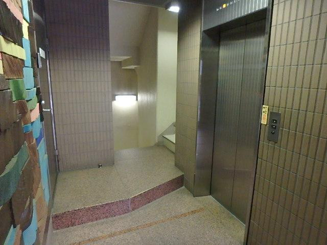西村ビルホール②