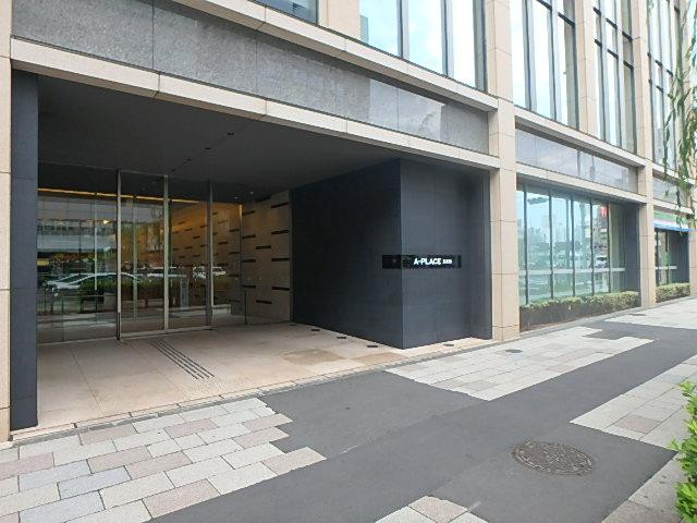 エントランス①