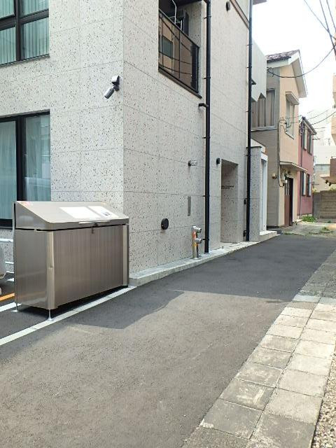 エントランス②