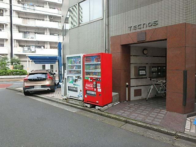 テクノスビルエントランス①