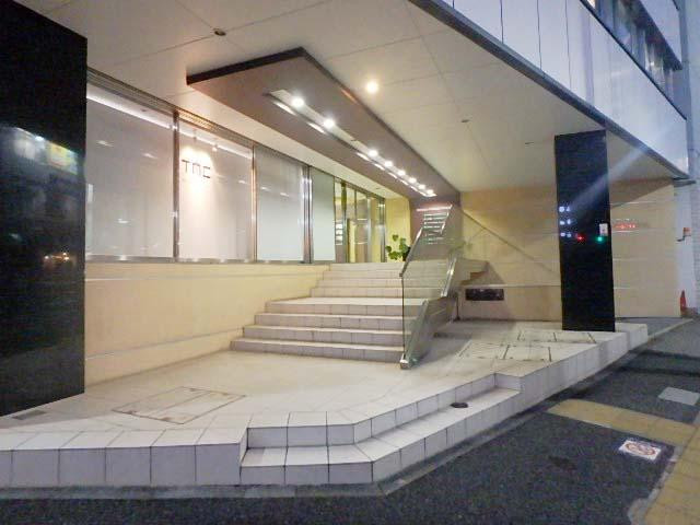 五反田不二越ビルエントランス①