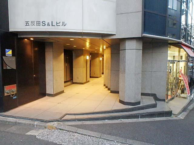 エントランス①