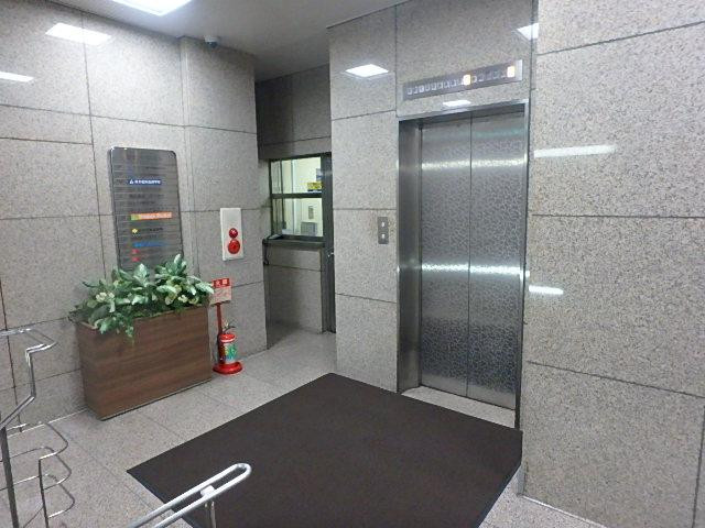 ５セントラルビルホール②
