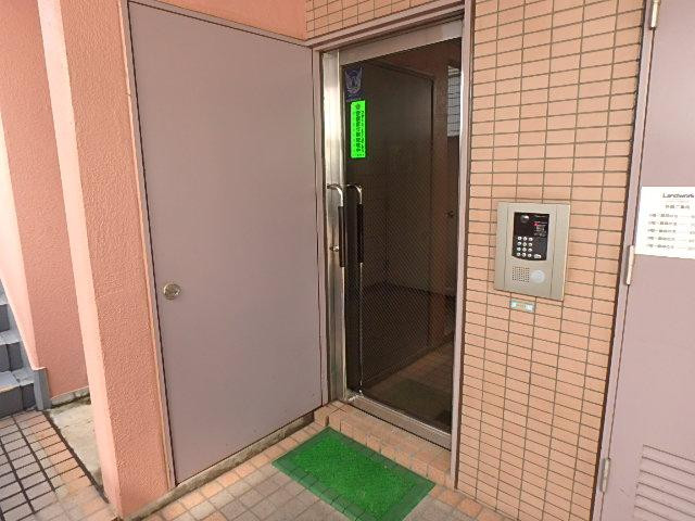 ホール②