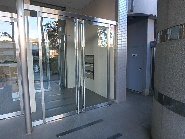 ＡＣＮ品川御殿山ビルエントランス②