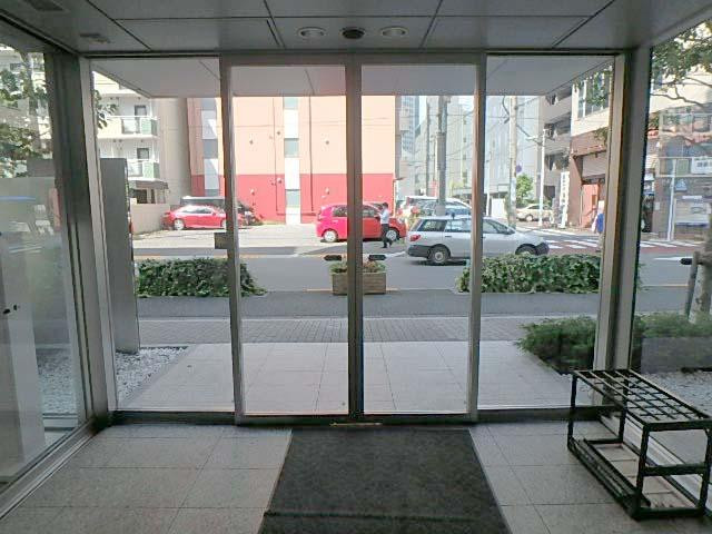 ホール①