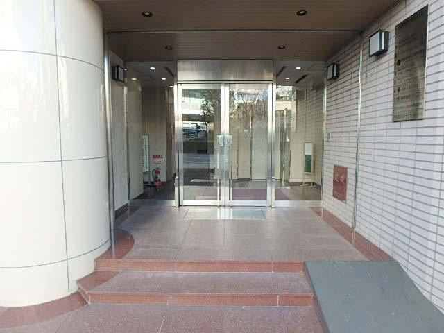 水道橋外堀通りビルエントランス②