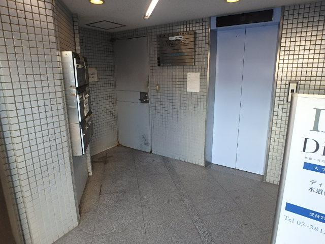梅澤ビルホール①