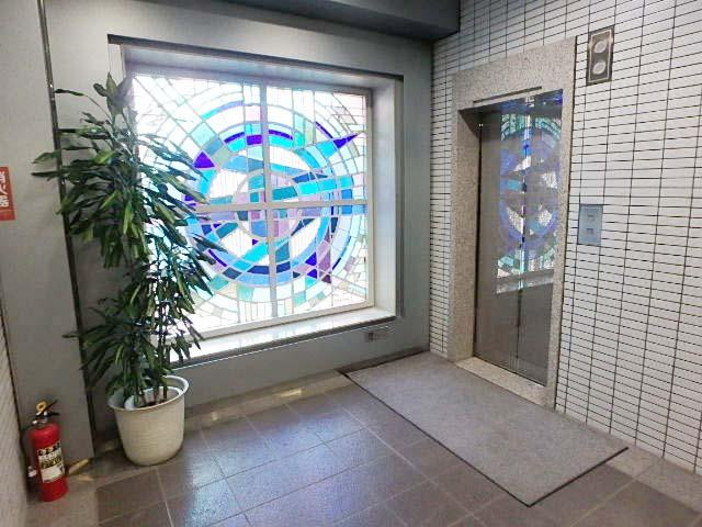 ホール②