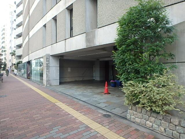 小石川ウォールズエントランス①