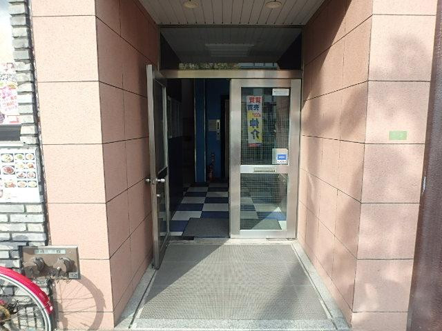 エントランス②