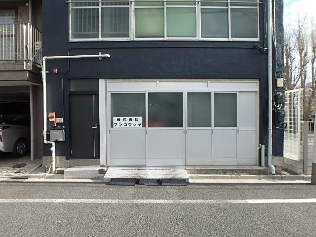 エントランス③