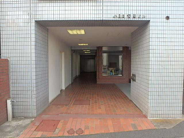 小日向安田ビルエントランス②
