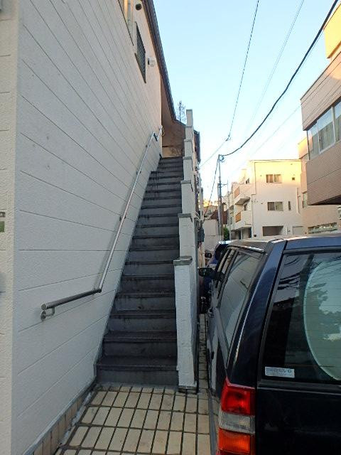 赤嶺ビルエントランス②