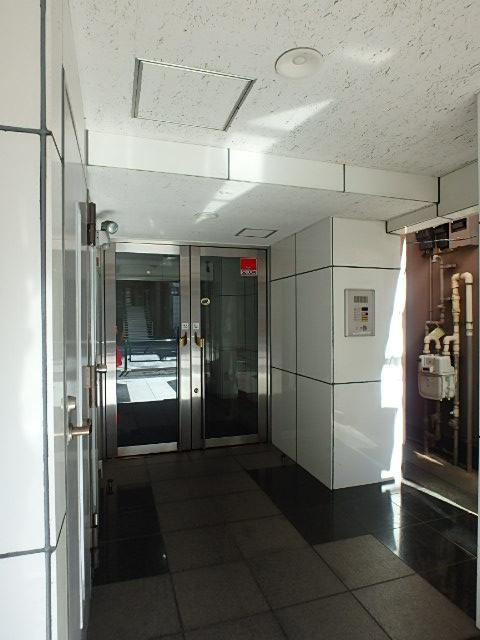 エントランス②