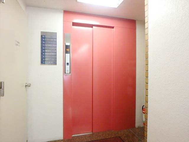 ホール②