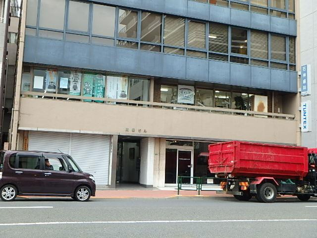 エントランス①