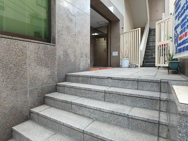 第６川田ビルエントランス②