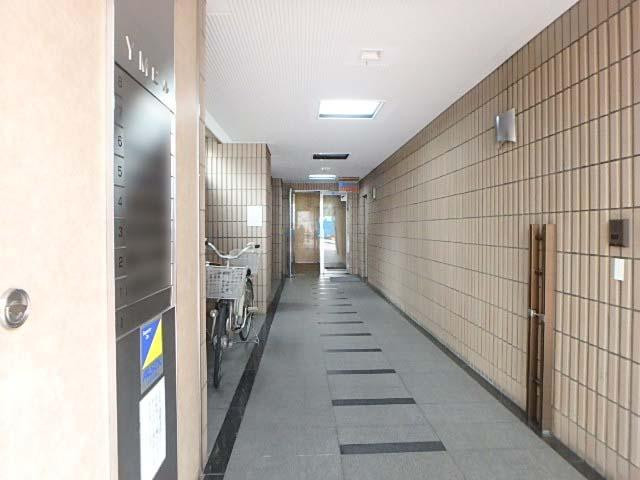 ＹＭビルエントランス③