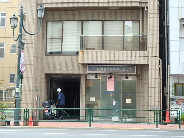 ＹＭビルエントランス①