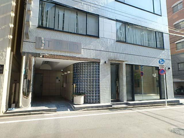 ＳＴビルエントランス①