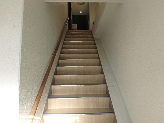 播磨坂ビルホール①