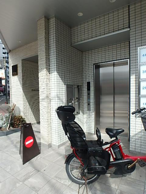 白山イーストエントランス③