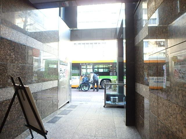 ホール②