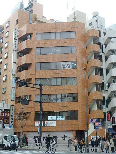 かねやすビル外観①(メイン)