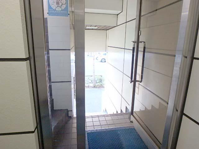 ホール②