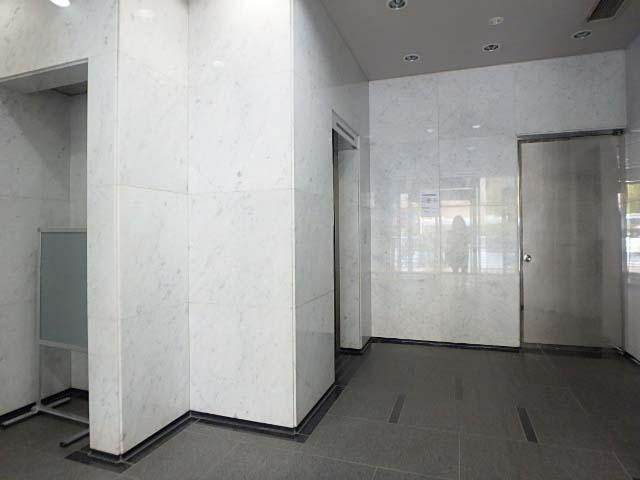 春日町ビルホール①