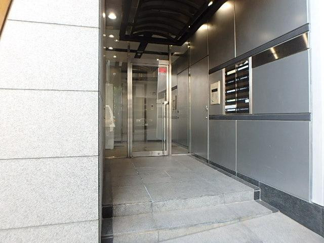 ヘミニスⅠビルエントランス②