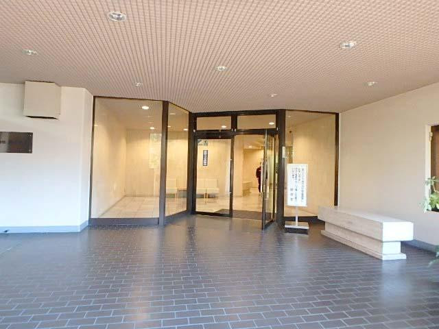 宝生ビルエントランス②