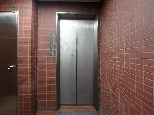 ホール②