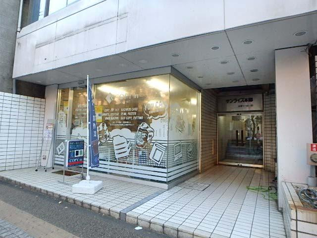 エントランス①