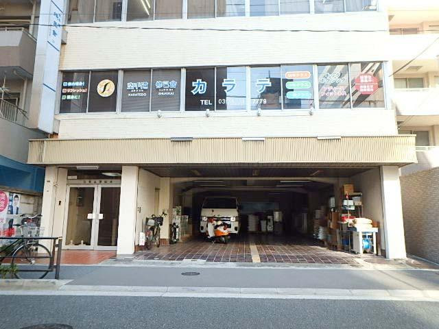 エントランス①