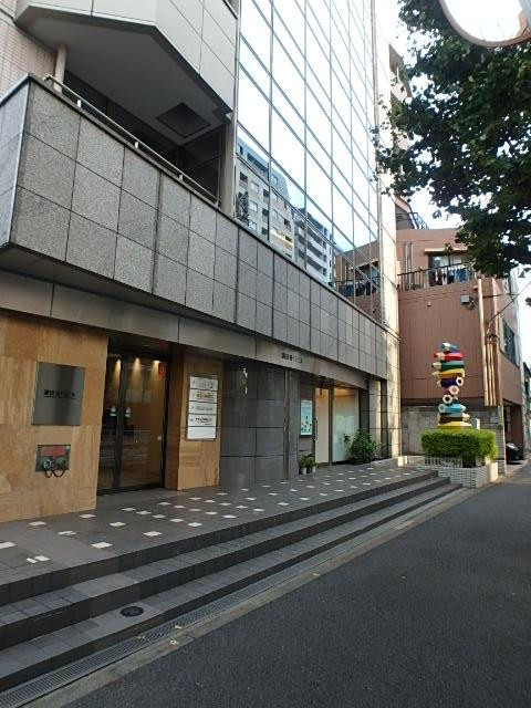 エントランス①