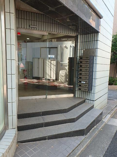 ＫＢビル（近代文芸社ビル）エントランス①