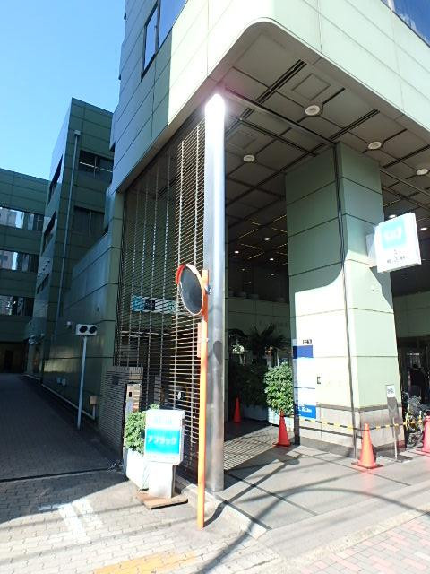 駒込トリオビルエントランス②