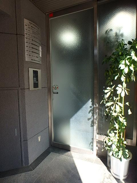 ＮＨ西池袋ビルエントランス③