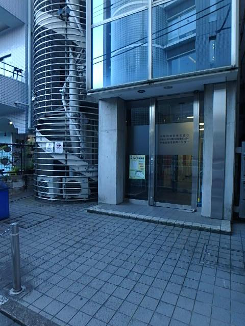 エントランス①
