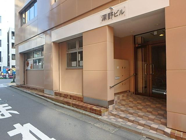 深野ビルエントランス①