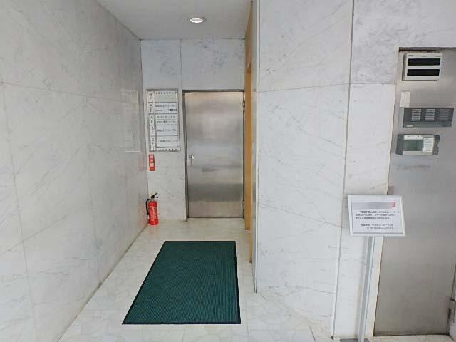 丸栄ビルホール①