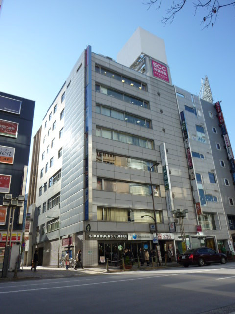 エキニア池袋外観①(メイン)