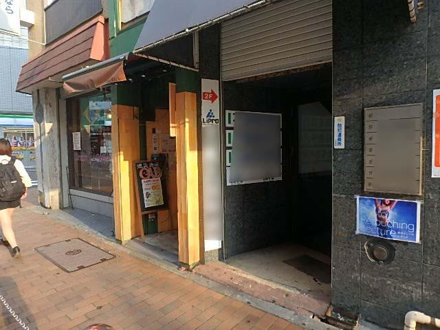 青井ビルエントランス①