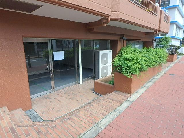 マンションセントポールエントランス③