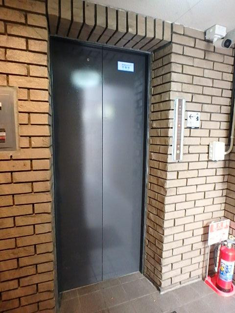 巣鴨スタービルホール③