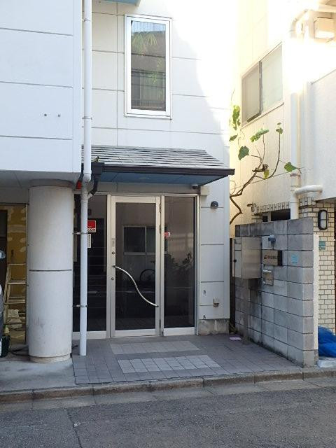 ＡＳビルエントランス②