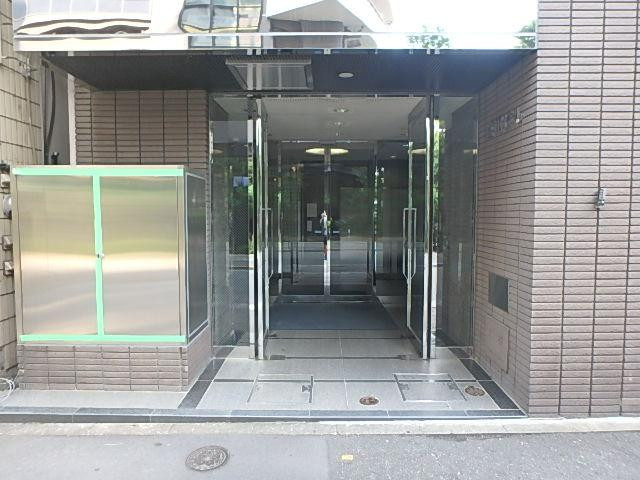 倉田ビルエントランス②