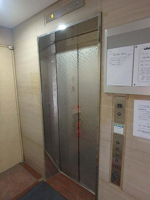 丸十ビルⅡホール②